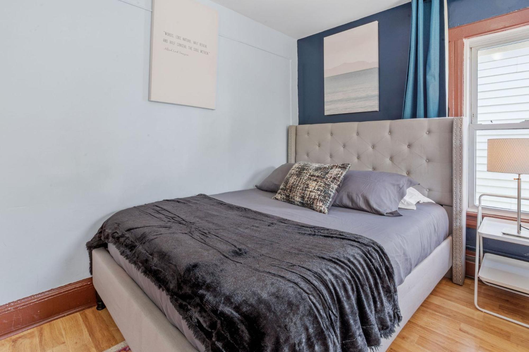 9 Bedroom, 14 Beds House Great For Big Groups Near Boardwalk, Tropicana Atlantic City