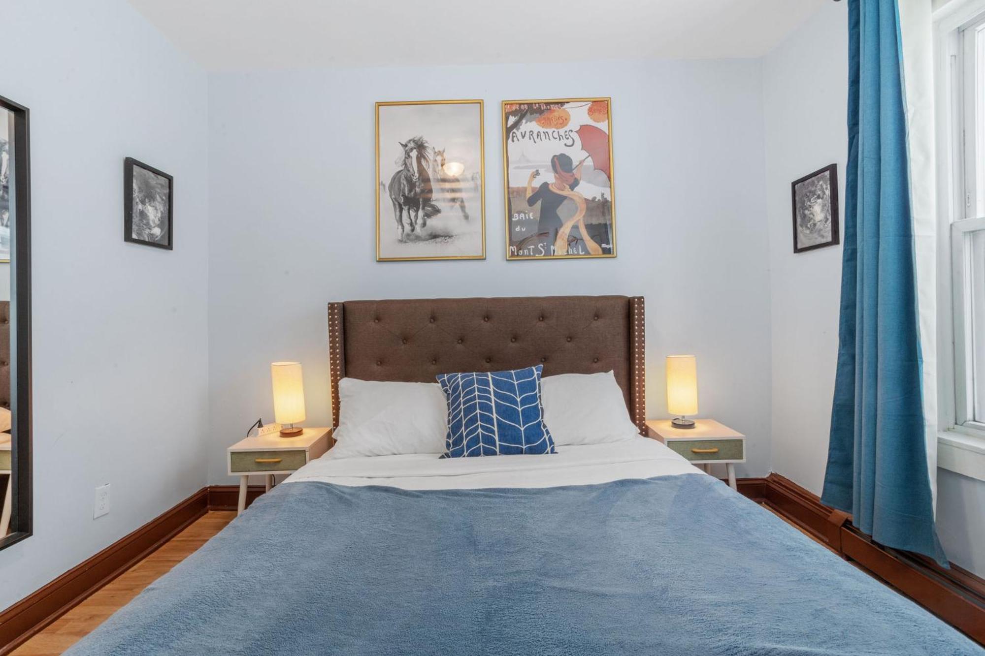 9 Bedroom, 14 Beds House Great For Big Groups Near Boardwalk, Tropicana Holiday home